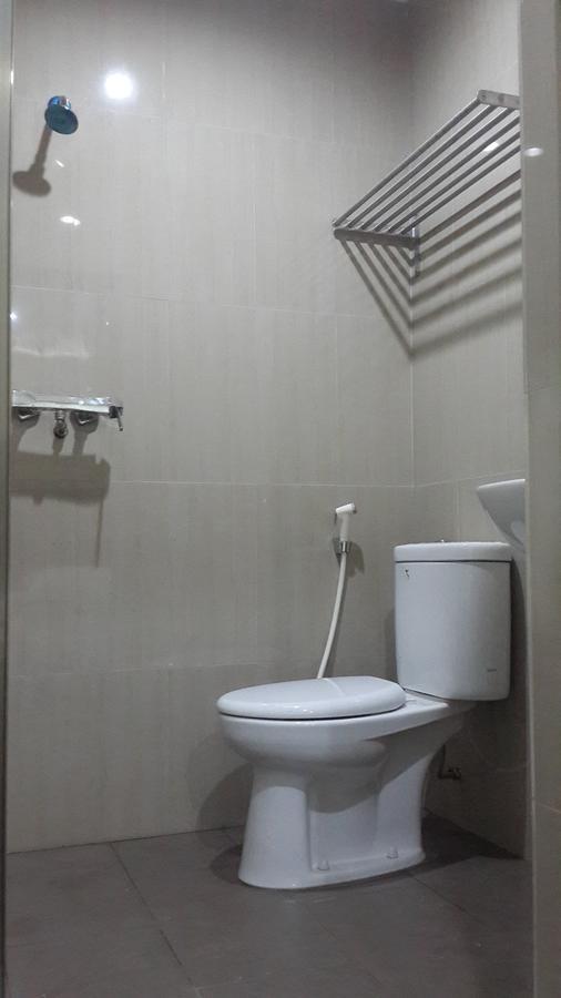 Leon Inn Jodoh Square Batam Экстерьер фото